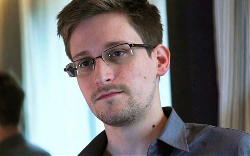 Anh rút điệp viên về nước khi Nga, Trung có được tài liệu của Snowden