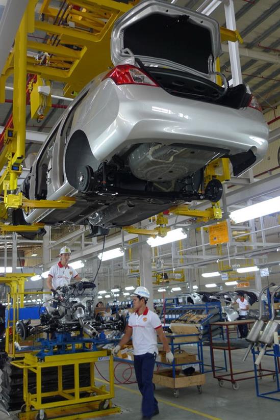 Việt Nam góp tối thiểu 50% vốn trong liên doanh sản xuất ô tô với Nga, Belarus