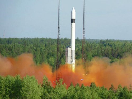 Nga đưa thành công 3 vệ tinh quân sự lên quỹ đạo