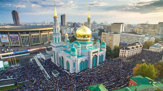 Moskva: Người Hồi giáo mừng Lễ Uraza Bayram