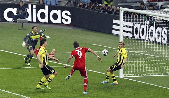 Người hùng Robben đưa Bayern lên đỉnh vinh quang