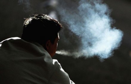 Người Việt tiêu thụ hơn 80 tỷ điếu thuốc lá mỗi năm!