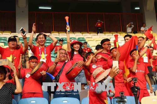 ASIAD 2018: Các tour 'khẩn cấp' sang Indonesia cổ vũ Olympic Việt Nam gần kín chỗ