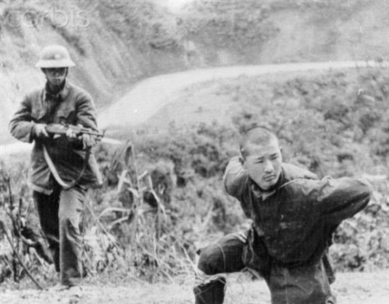 Chiến tranh biên giới 1979: Quân Trung Quốc bị tiêu diệt vẫn ôm bao khoai lang
