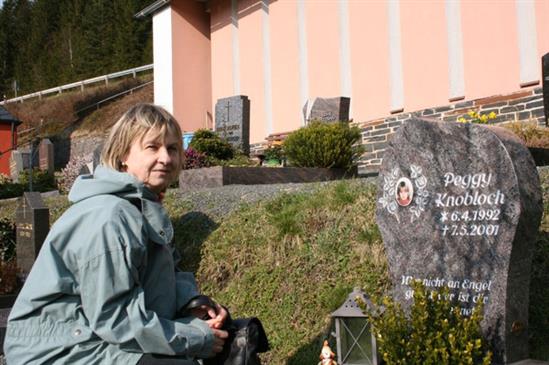 Sau 15 năm, vụ án sát hại bé gái 9 tuổi chấn động nước Đức đã tìm ra hung thủ