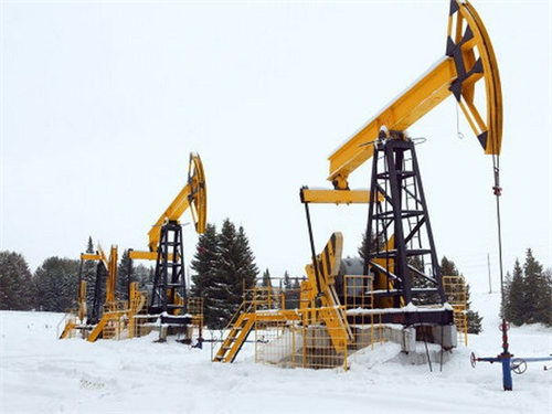 Nga không thay đổi kế hoạch sản xuất dầu nhẹ bất chấp trừng phạt