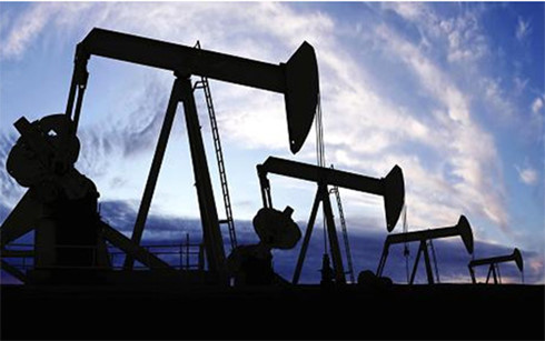 IEA: Thị trường dầu mỏ đang tiến tới cân bằng