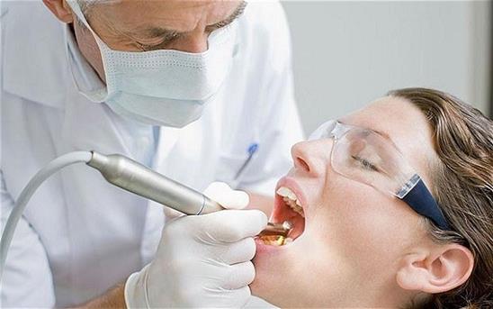 Nguy cơ nhiễm HIV khi chữa răng