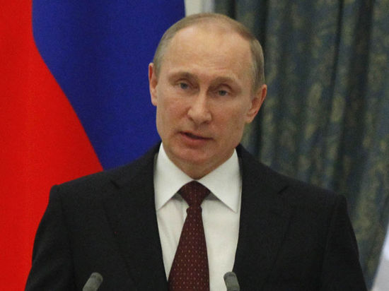 Tổng thống Putin: Nga vẫn tiếp tục viện trợ kinh tế cho Ukraina