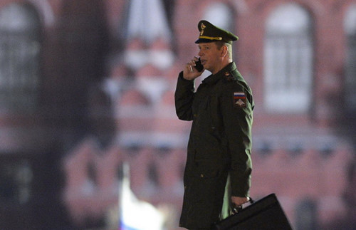 Điện thoại siêu bảo mật của tướng lĩnh Nga có gì hay?