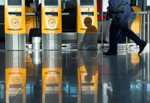 Đình công đe dọa hoạt động tại hai sân bay ở Berlin