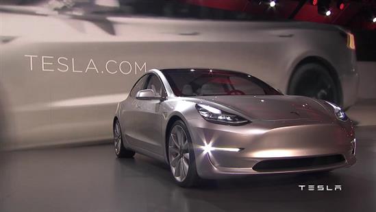 Doanh thu đặt trước của Tesla Model 3 đã lên tới 10 tỷ USD chỉ trong 2 ngày