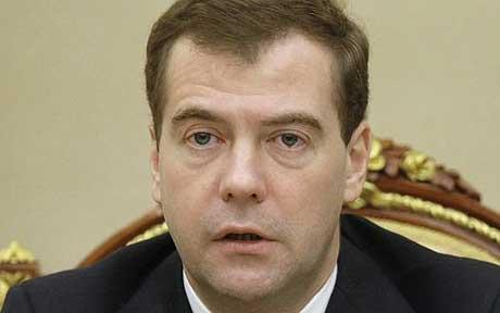 Nga: Thủ tướng Medvedev trả lời chất vấn báo chí