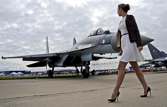 Nga bắt đầu huấn luyện nữ phi công máy bay chiến đấu