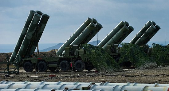 Bắn 500 tên lửa cực mạnh, Nga 