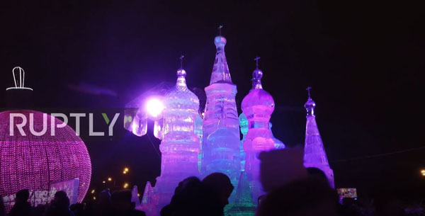 Video: Mãn nhãn lễ hội băng đăng lớn nhất Moscow (Nga)