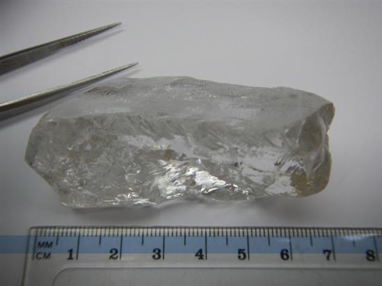 Khai quật được viên kim cương lớn nhất châu Phi