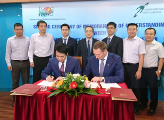 Việt - Nga ký kết ghi nhớ hợp tác về quản lý tên miền cấp cao mã quốc gia