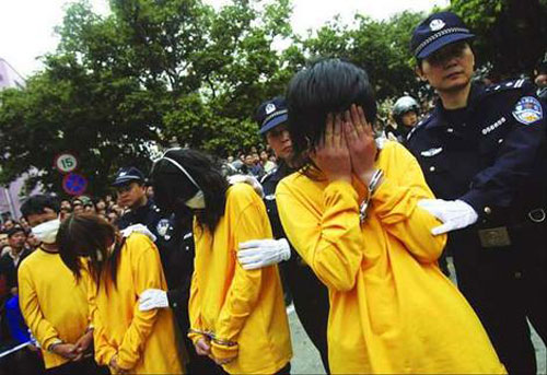 Một ngày ở ‘thiên đường mại dâm’ Trung Quốc