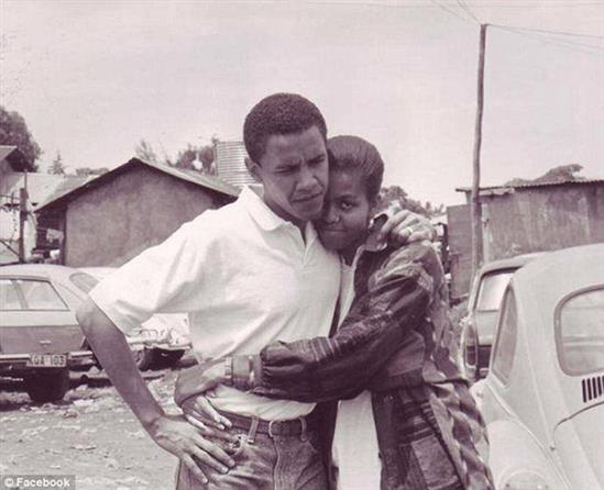 Chuyện tình đẹp của vợ chồng Tổng thống Mỹ Obama qua ảnh