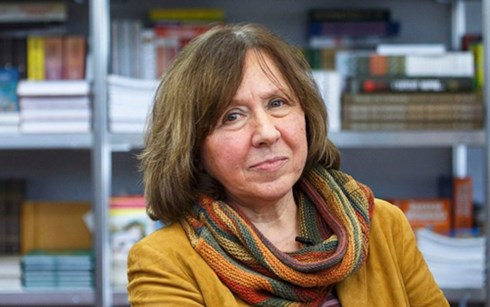 Nữ nhà văn người Belarus đoạt giải Nobel Văn học 2015