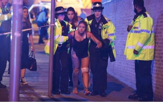 Nổ lớn ở sân vận động Manchester, 19 người chết