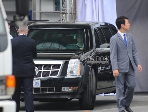 Tài xế lái chiếc Cadillac The Beast cho Tổng thống Obama là nữ