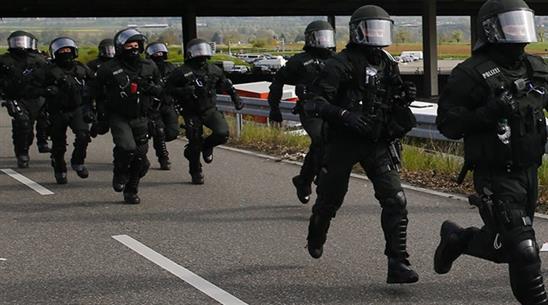 Đang xảy ra bắt cóc con tin tại Đức, hàng trăm cảnh sát được huy động