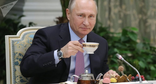 Tổng thống Putin tiết lộ công việc tình báo ít người biết
