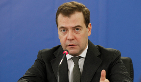Thủ tướng Medvedev: Ở Nga hiện đang điều tra 50.000 trường hợp tham nhũng
