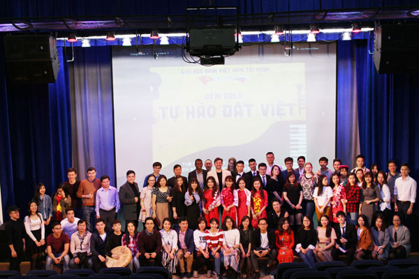 Sinh viên Việt Nam tại trường RUDN mang “Tự hào đất Việt” đến bạn bè quốc tế