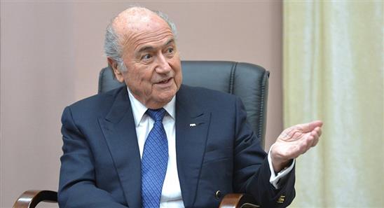 Tại sao ông Sepp Blatter từ chức?