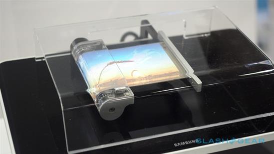 Video màn hình uốn dẻo của Samsung lần đầu thể hiện
