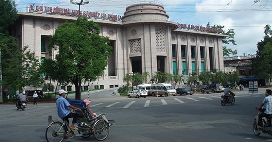 Moody’s: Nhiều rủi ro vẫn đeo bám ngân hàng Việt Nam