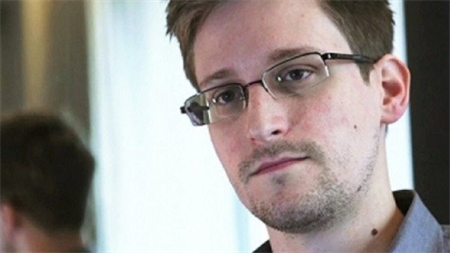 Phim tài liệu về Edward Snowden ra mắt tại Nga