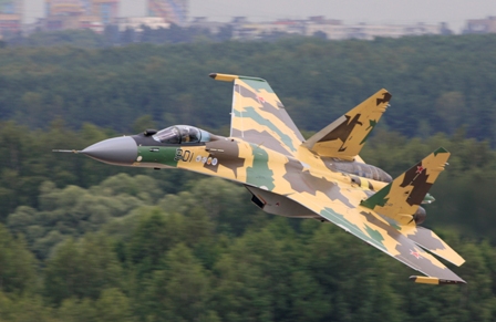 Su-35: Tiếng gầm của 'gấu Nga' trên không trung