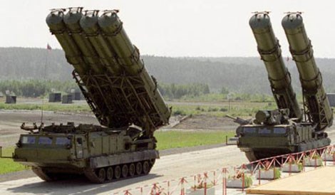 SỐC: S-500 của Nga có thể bắn hạ vệ tinh