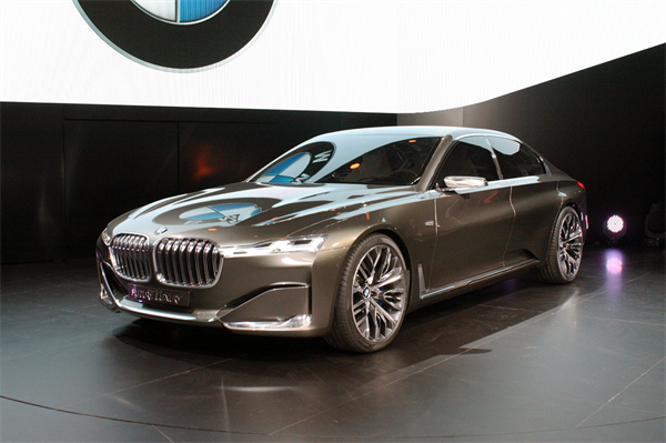 BMW giới thiệu chiếc Vision Future Luxury Concept, nền tảng cho dòng xe 7-Series thế hệ tiếp theo