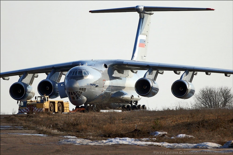 Nga công khai “Kẻ vận chuyển” khổng lồ Il-476