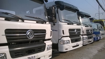 Cảnh báo 'bão' xe tải Trung Quốc