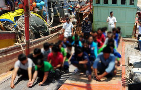 Malaysia tạm giam 42 ngư dân Việt và 3 tàu cá