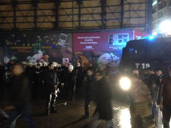 Thổ Nhĩ Kỳ: Biểu tình rầm rộ chống chính phủ ở Istanbul