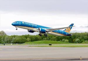 Vì bão số 3 Vietnam Airlines phải lùi 8 chuyến bay