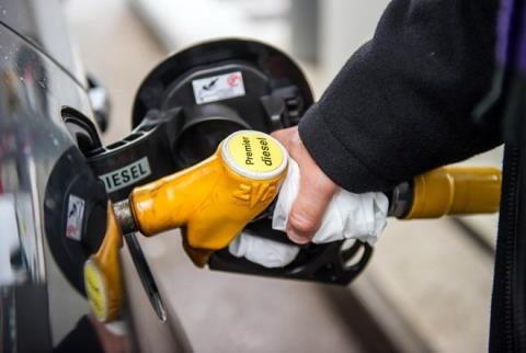 Tin vui cho Nga: Giá dầu sẽ tăng lên 80 USD/thùng