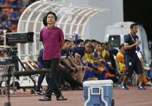 Sau thất bại tuyển Việt Nam trước Thái Lan: Sự lạc lõng của ông Miura