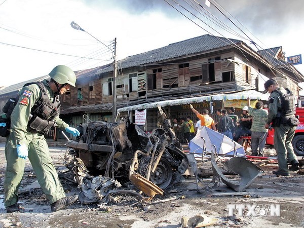 Đánh bom xe tại Thái Lan, hàng chục người thương vong