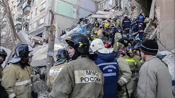Vụ sập nhà chung cư ở Nga: Công tác cứu nạn gặp nhiều khó khăn