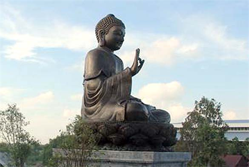 Nữ đại gia chi 80 tỉ dựng tượng Phật lớn nhất Đông Nam Á ở Nam Định