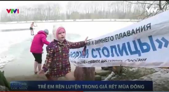 Nga: Trẻ em rèn luyện trong giá rét mùa đông