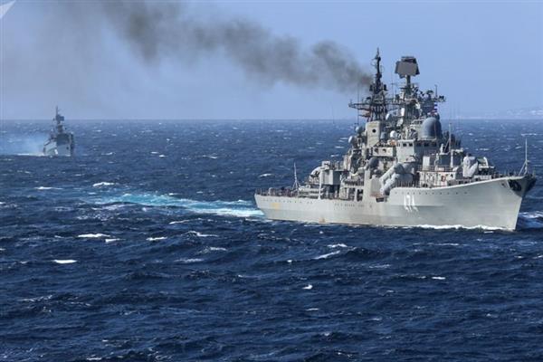 Tàu tuần dương Nga lọt vào danh sách tàu chiến 